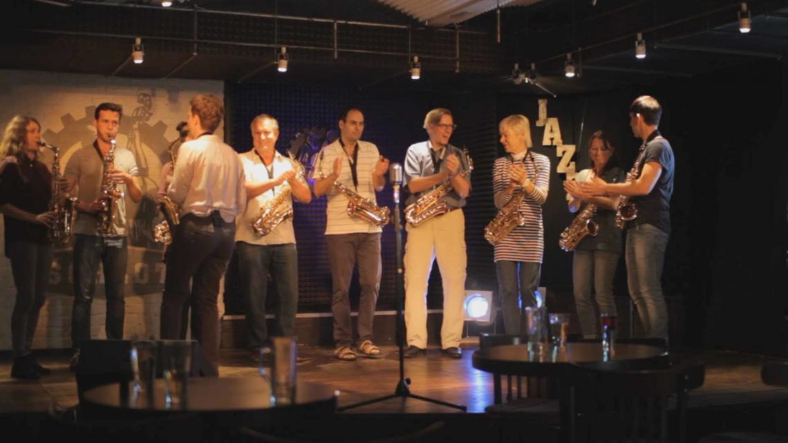 Tontreff Berlin. Musik verbindet. Teambuilding und Incentive mit Saxophon