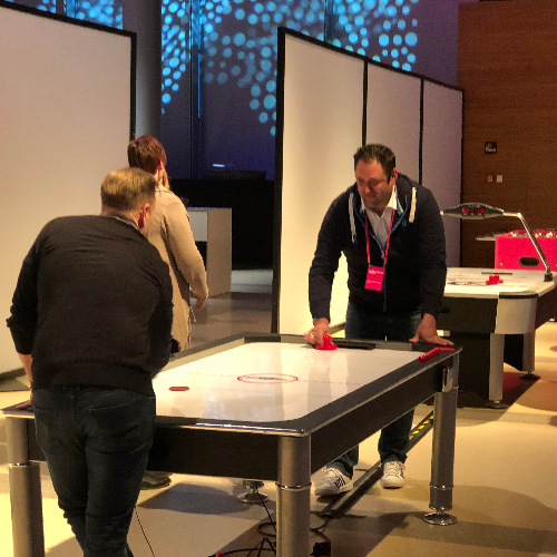 Airhockey Tisch