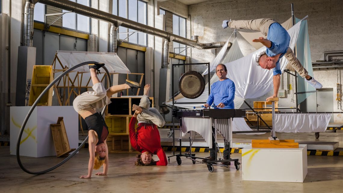 Upside Down Orchestra