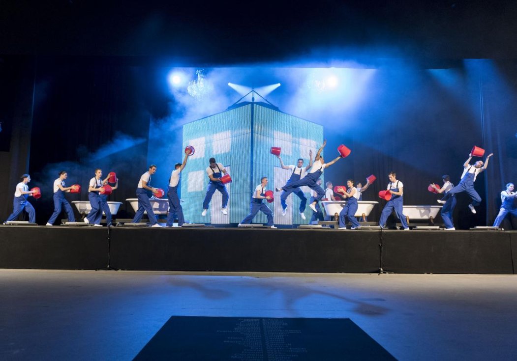 STARLIGHT - by Jutta Bertrams Showproduktionen & Choreografie