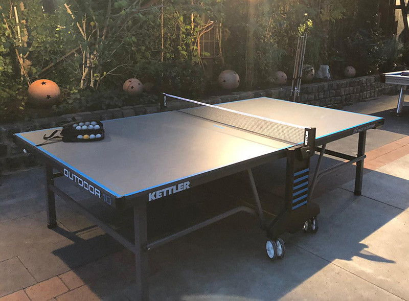 Tischtennisplatte