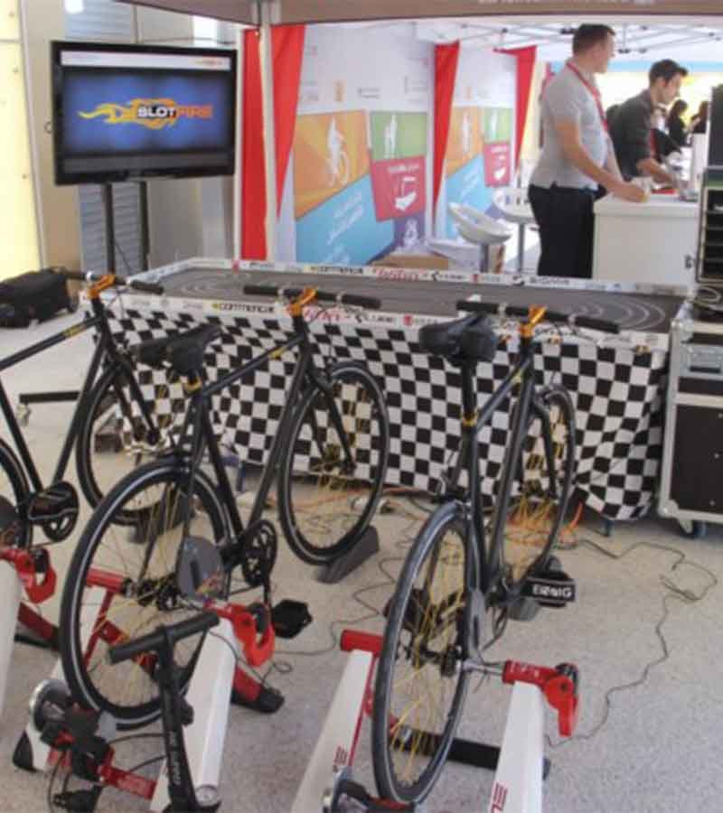 Bike Slotcarbahn Maxi (inkl. 2 Betreuer )