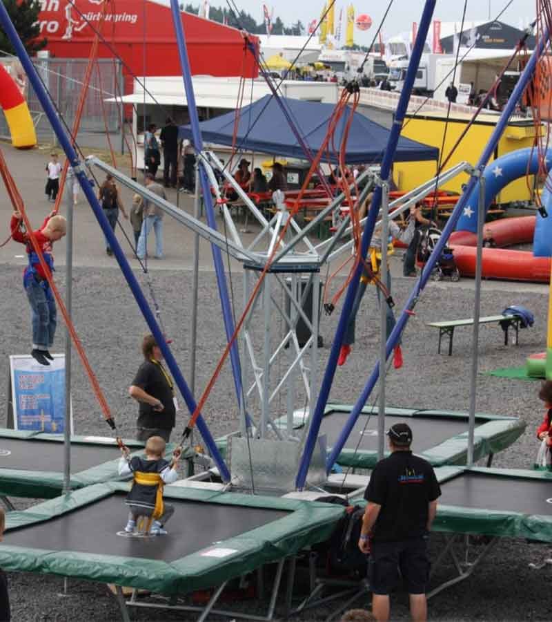 Bungee Trampolin 4er Anlage (inkl. 2 Betreuer)
